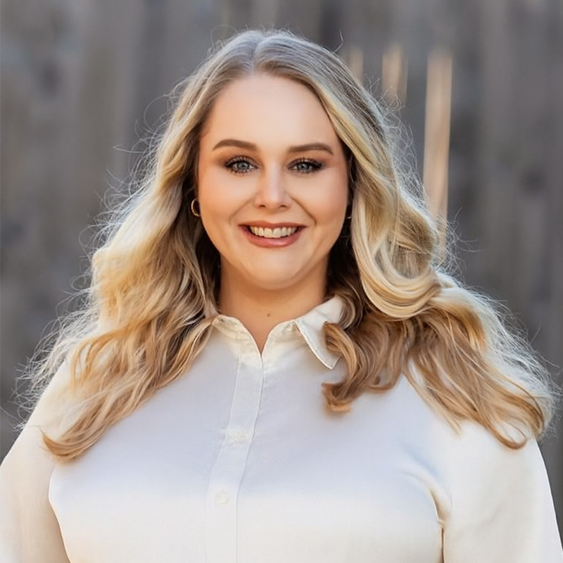 Photo of Ashley Oborn