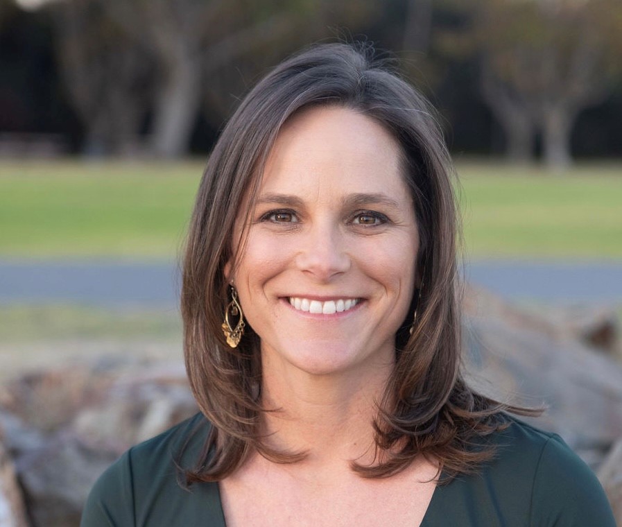 Photo of Laurel Arroyo