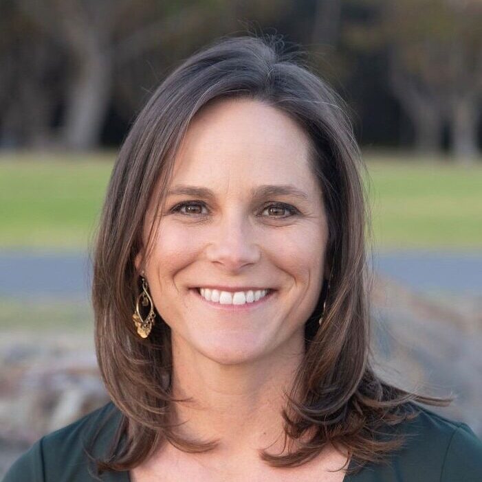 Photo of Laurel Arroyo